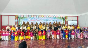 Penuh Haru dan Kebanggaan, TK IT Al Mumtaza Kalianda Lepas Murid Angkatan VIII